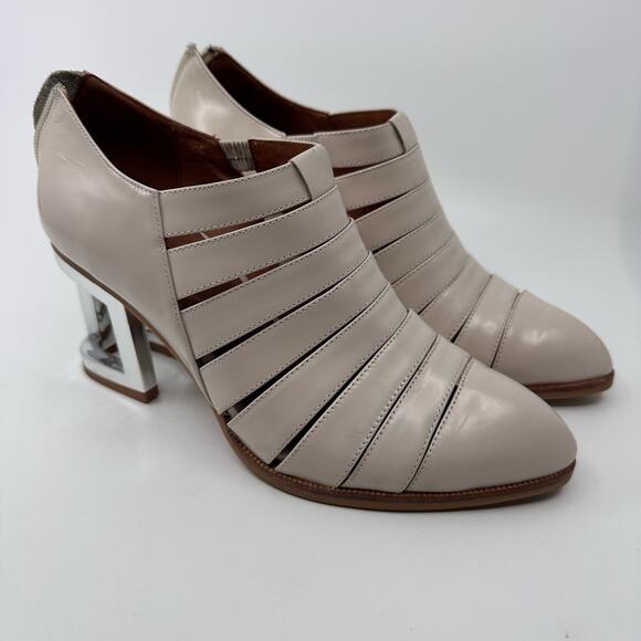 Jeffrey Campbell Karlen Sandal Cut Out Back Zip Ankle Boots WMNS US9 Tan/Silver - Picture 2 of 7